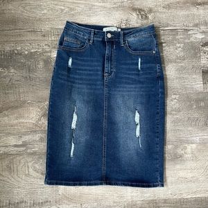 Buttery soft midi denim skirt size 0, Mainstreet Exchange
